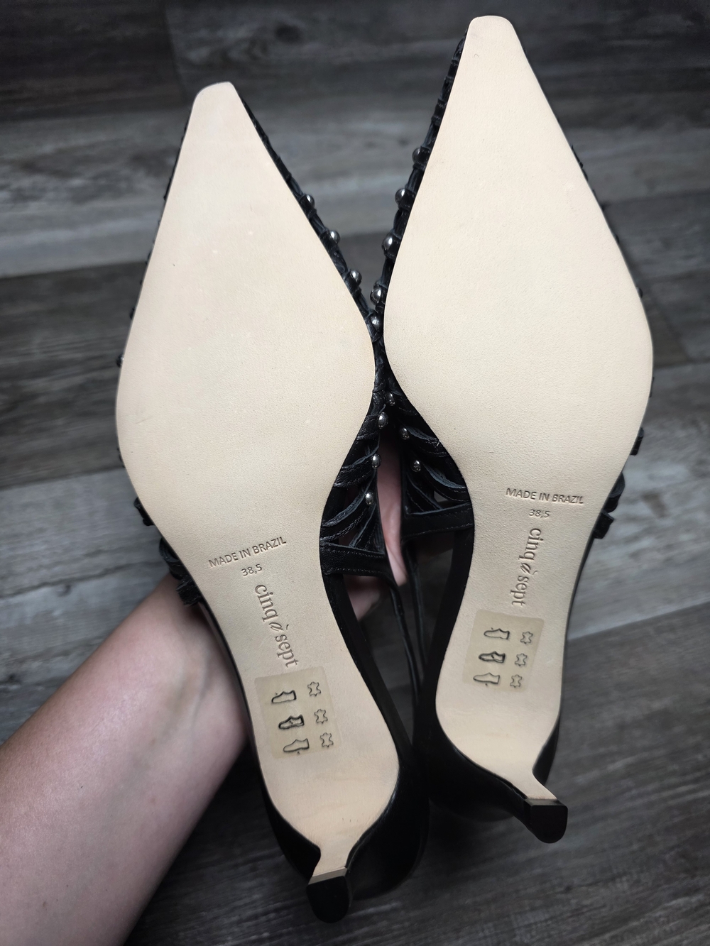 Cinq A Sept Rena Cage Studded Slingback Pointed Toe Pumps Sz 8.5 *NWOB - Picture 7 of 16